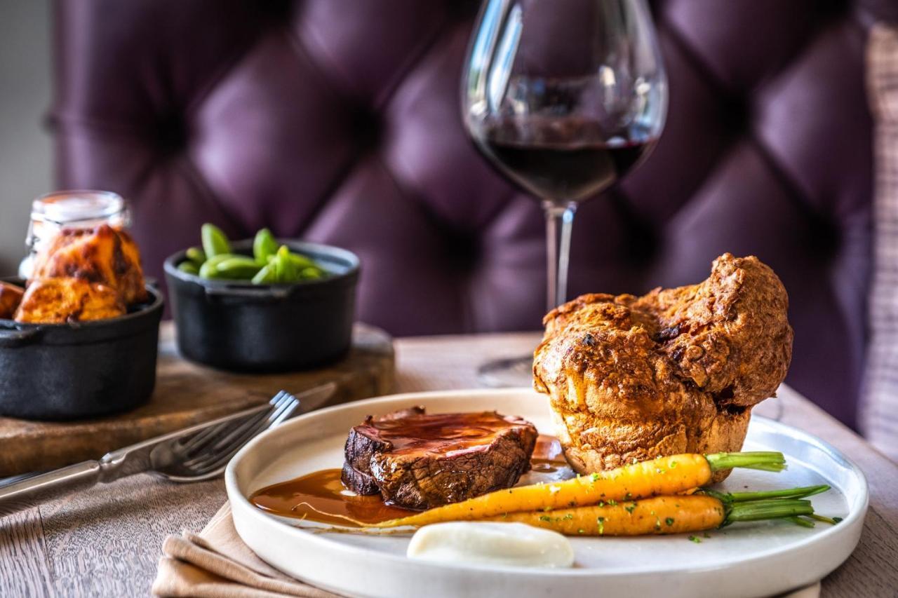 The Packhorse Inn Newmarket  Bagian luar foto