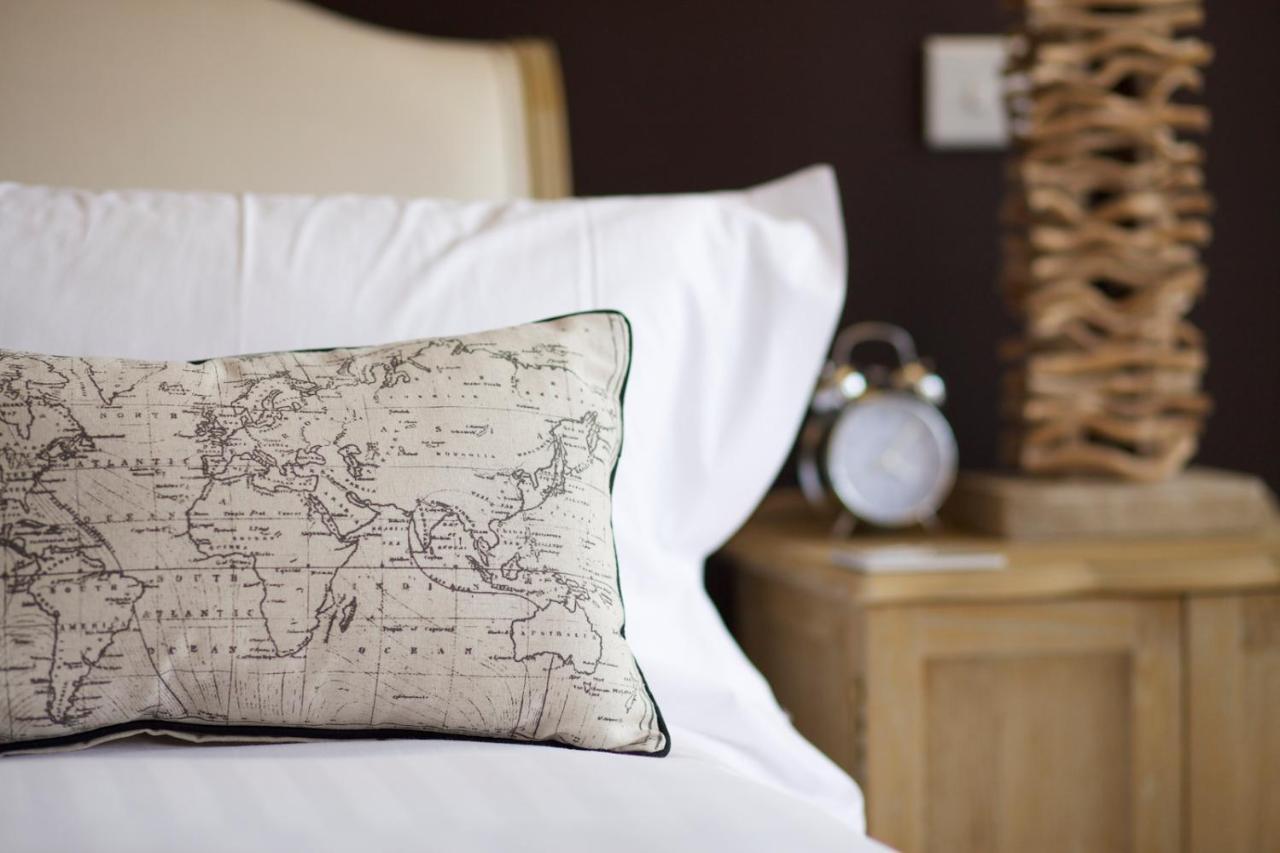 The Packhorse Inn Newmarket  Bagian luar foto